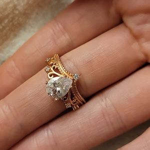 3/$20 size 7 crown ring